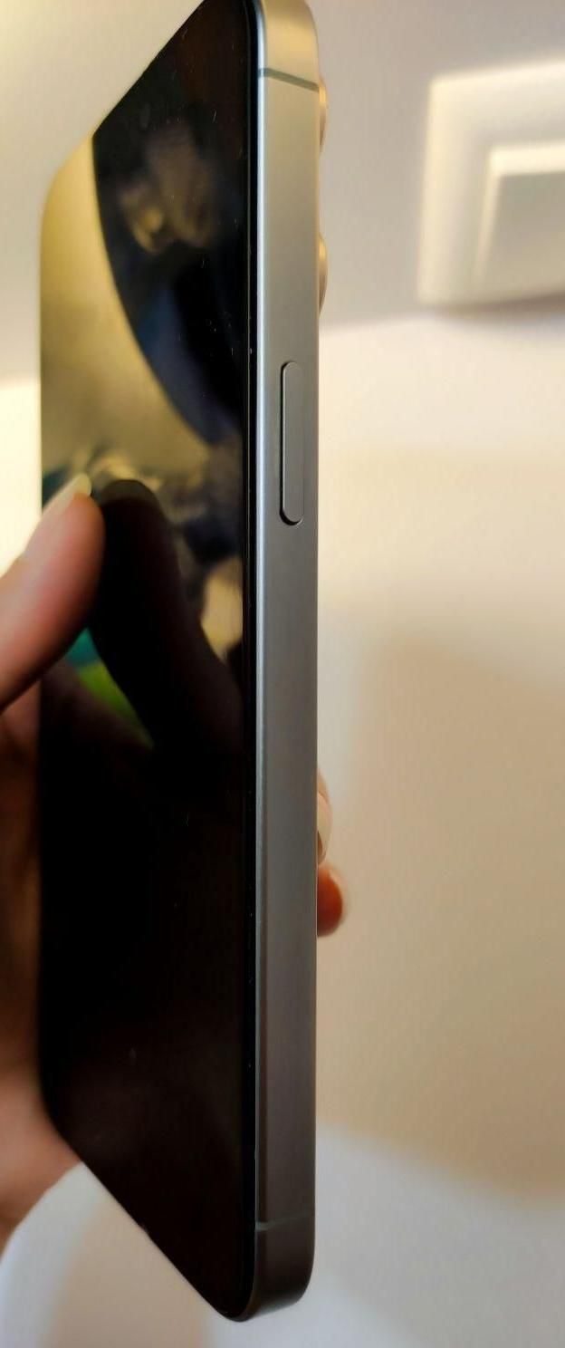 اپل iPhone 15 Pro Max با حافظهٔ ۲۵۶ گیگابایت|موبایل|دامغان, |دیوار