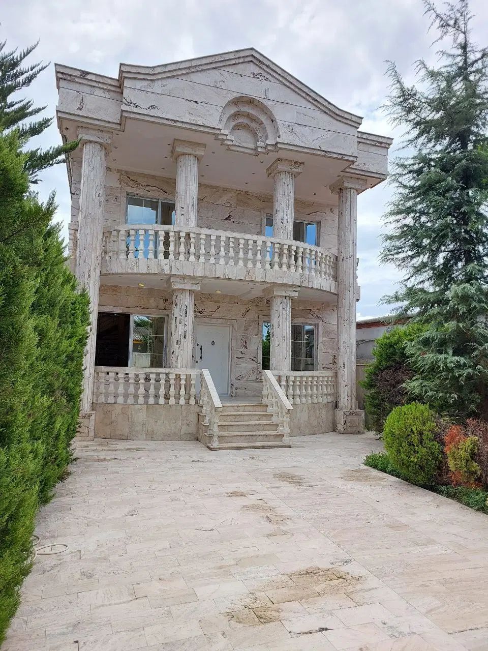 ویلا دوبلکس با ویوی ابدی باغ کیوی و کوهستان و جنگل|فروش خانه و ویلا|تهران, هلال احمر|دیوار