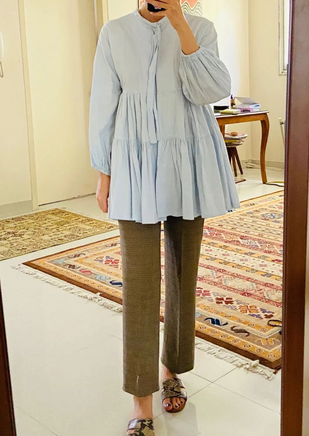 مانتو|لباس|تهران, سنائی|دیوار
