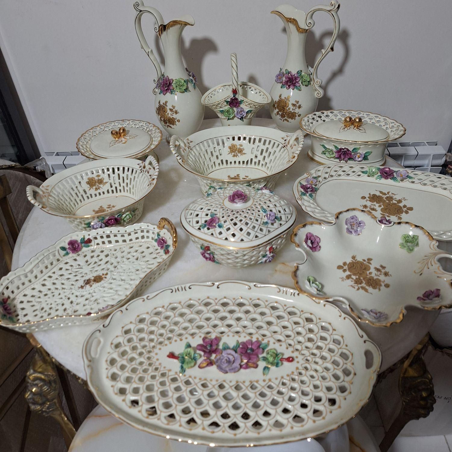 ظروف گلبرجسته دور توری مارک کنزو تزئینی دکوری|صنایع دستی و سایر لوازم تزئینی|مشهد, آزادشهر|دیوار