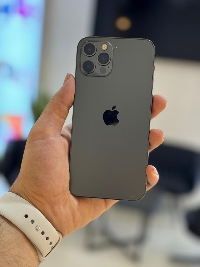 ۱۲ پرو دوسیم کم کار|موبایل|مشهد, احمدآباد|دیوار