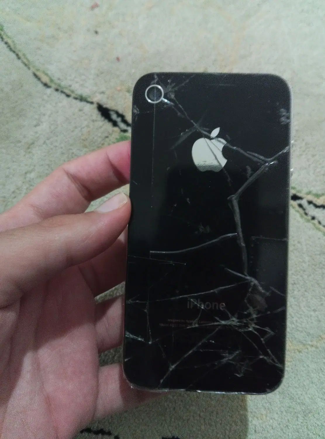 اپل iPhone 4s با حافظهٔ ۳۲ گیگابایت|موبایل|کرمانشاه, |دیوار
