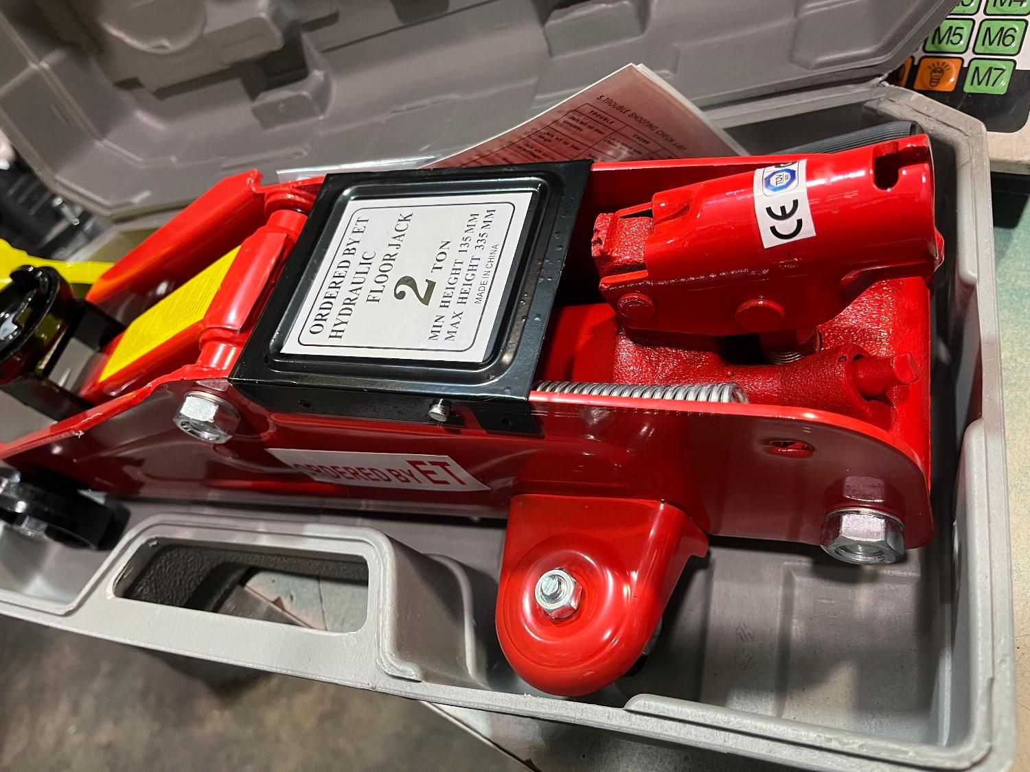 جک سوسماری ۲تن توربو|قطعات یدکی و لوازم جانبی|رشت, کوی عرفان|دیوار