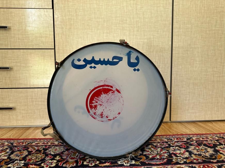 تبل در حد نو|درام و پرکاشن|بروجرد, |دیوار