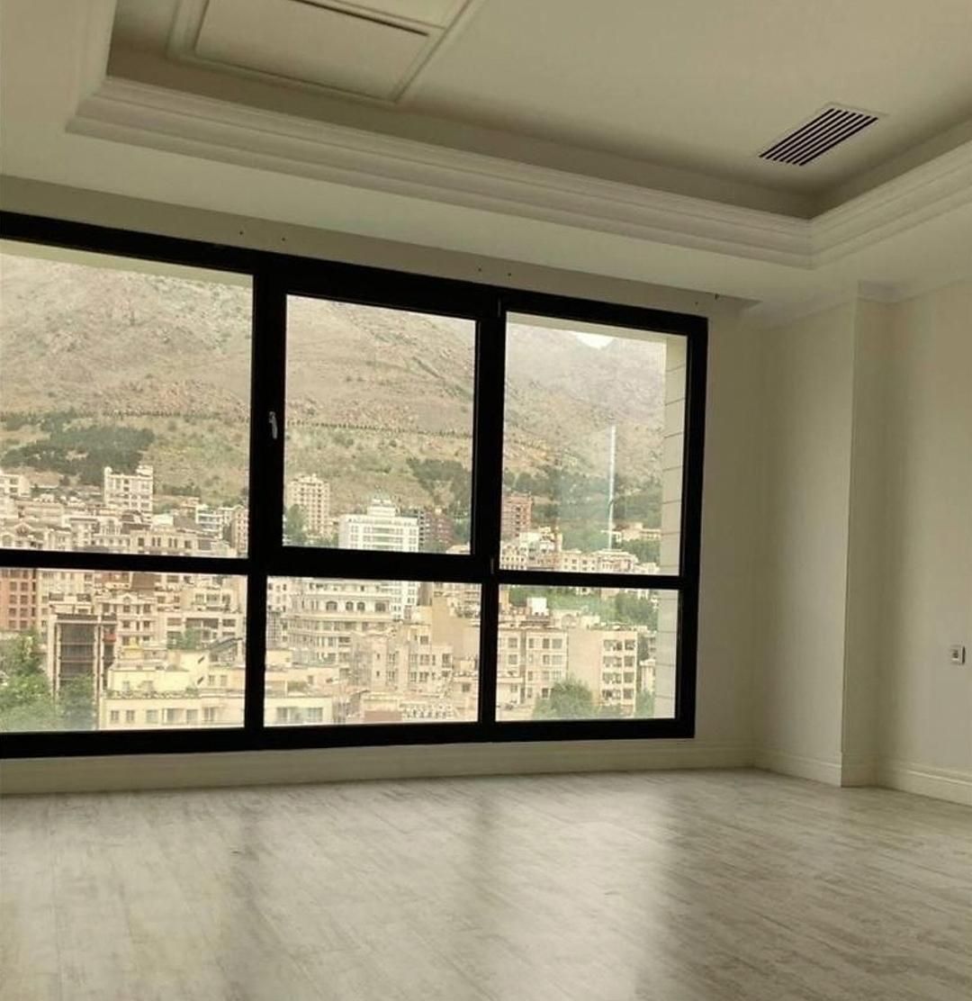 ولنجک 180 متر ،تراس با ویو بی نظیر