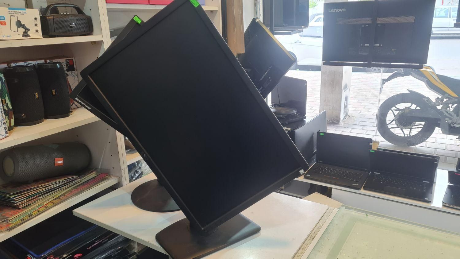 مانیتور دل مدل Dell P2213|قطعات و لوازم جانبی رایانه|بندر انزلی, آخرخط|دیوار