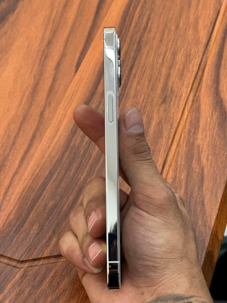 اپل iPhone 12 Pro Max با حافظهٔ ۲۵۶ گیگابایت|موبایل|اراک, |دیوار