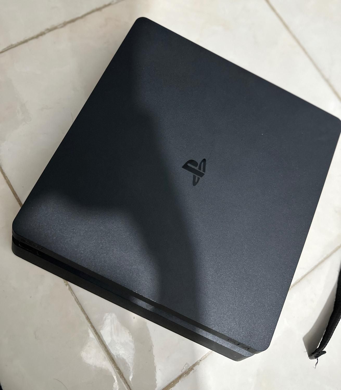 Ps4 slim 1tb|کنسول، بازی ویدئویی و آنلاین|اندیشه, |دیوار