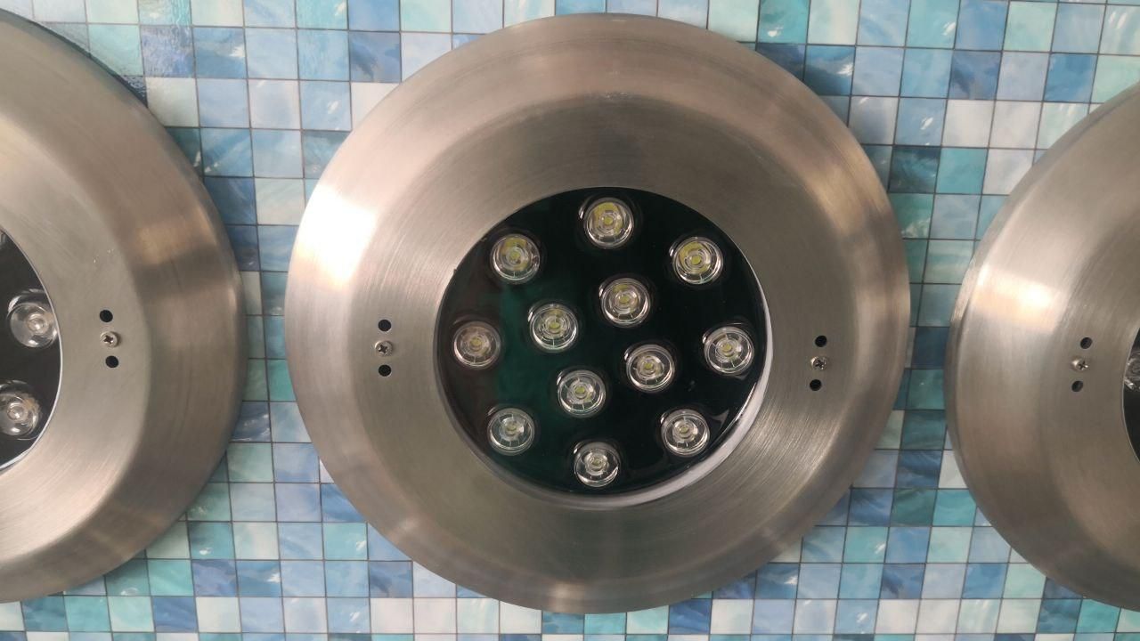 چراغ استخری استیل روکار 36 وات فول کالر|لامپ و چراغ|چهارباغ, |دیوار