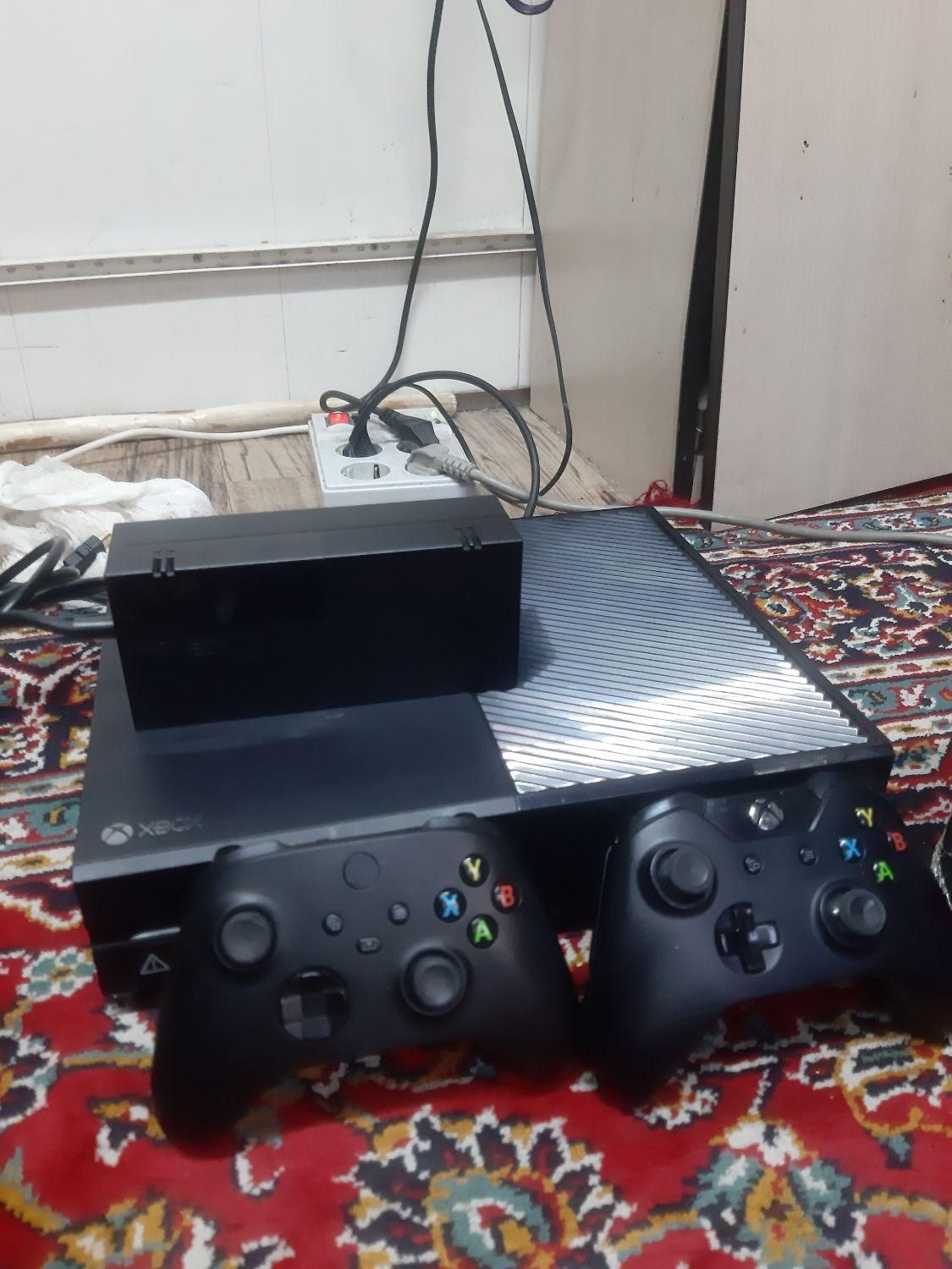 xbox one دودسته سلامت|کنسول، بازی ویدئویی و آنلاین|تهران, میدان ولیعصر|دیوار