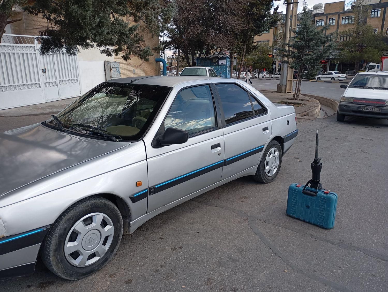 پژو 405 GL - دوگانه سوز CNG، مدل1390|خودرو سواری و وانت|شیراز, شهرک گلستان|دیوار