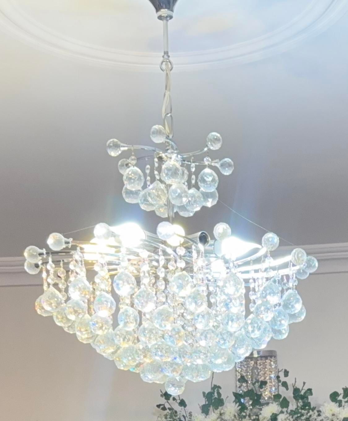 سه عدد لوستر کریستال در حد|لوستر و چراغ آویز|همدان, |دیوار