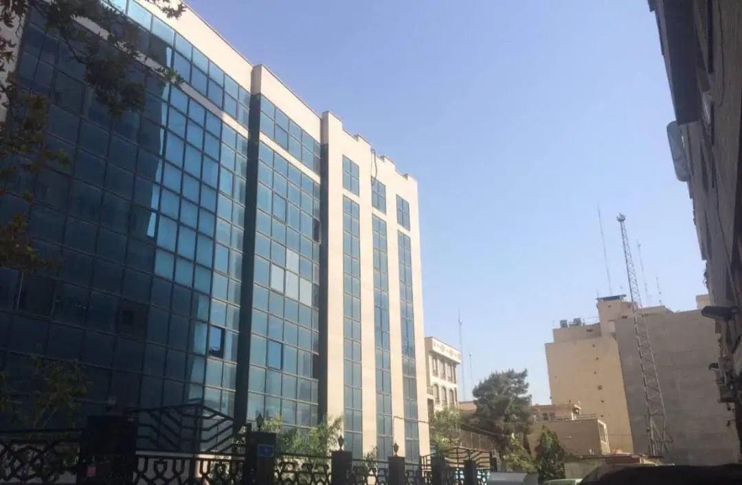 میدان فاطمی برخیابان جویبار ۱۵ متر شاخه پرده فروشی|اجارهٔ مغازه و غرفه|تهران, بلوار کشاورز|دیوار