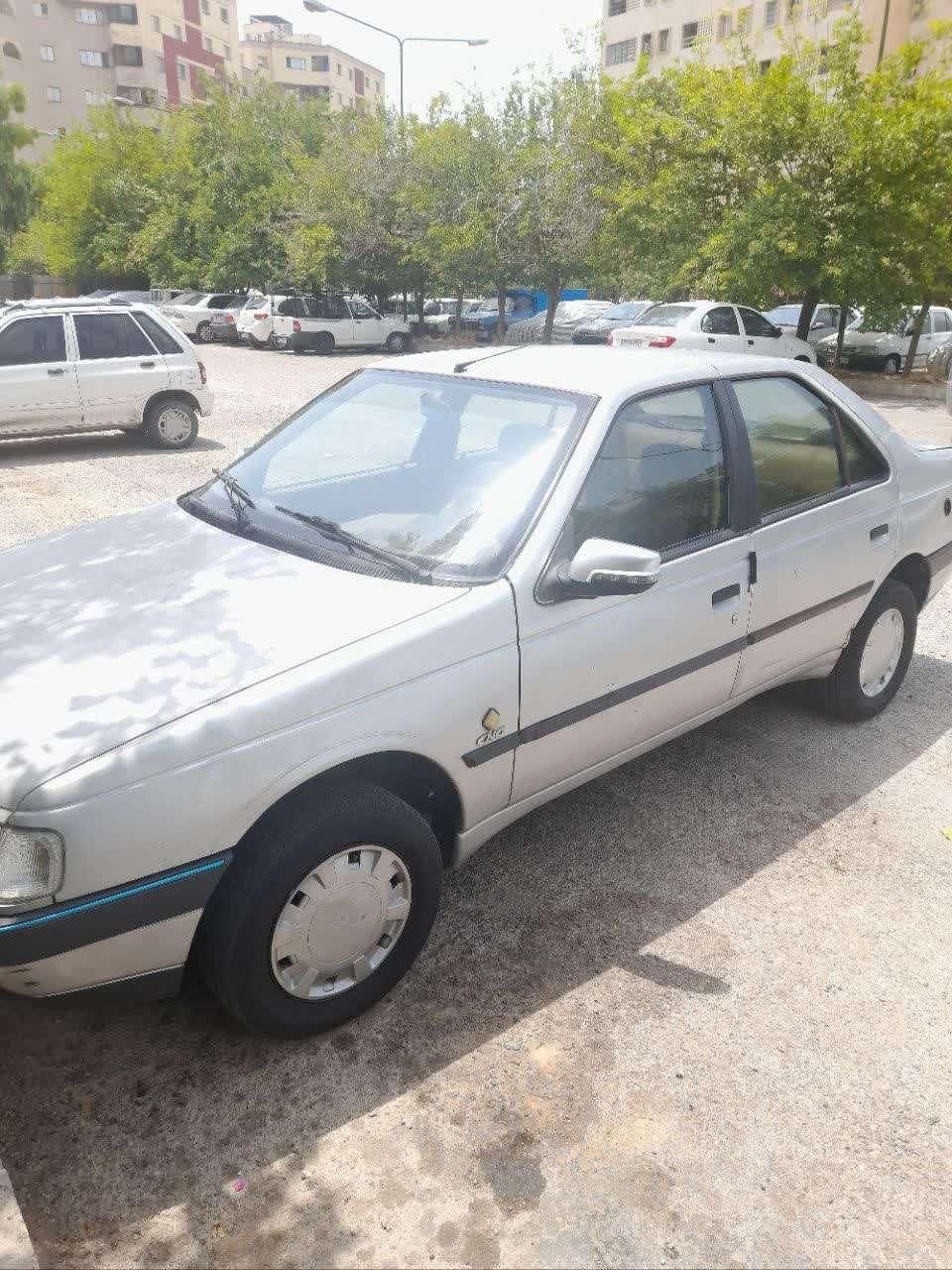 پژو 405 GLX - دوگانه سوز CNG، مدل ۱۳۸۹|خودرو سواری و وانت|شیراز, شهرک مدرس|دیوار