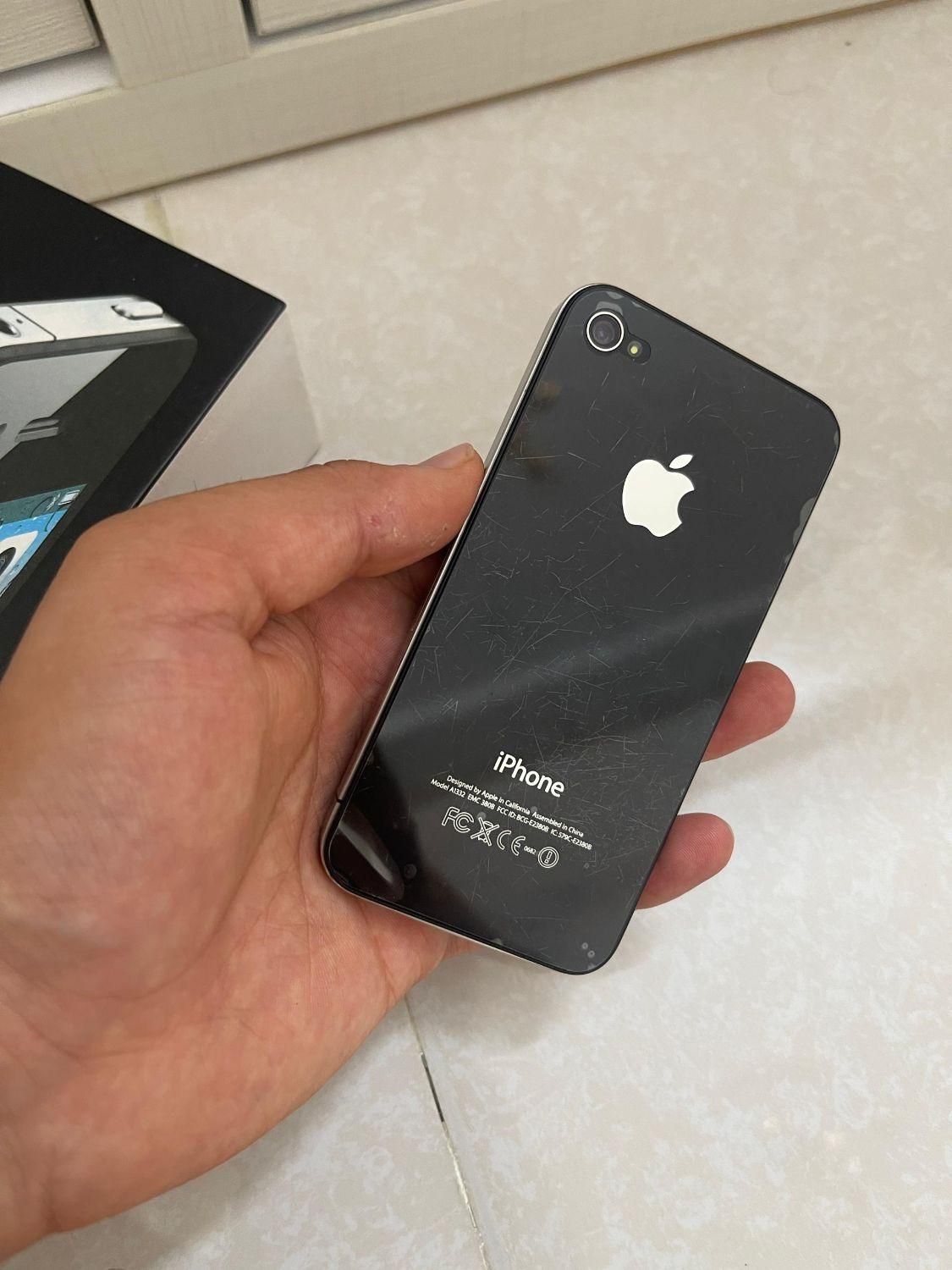 iphone 4 تمیز و سالم|موبایل|تهران, فلاح|دیوار