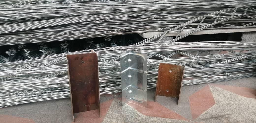 فروش میلگرد بستر و والپست و ناودانی منقطع|مصالح و تجهیزات ساختمان|شیراز, باغ تخت|دیوار