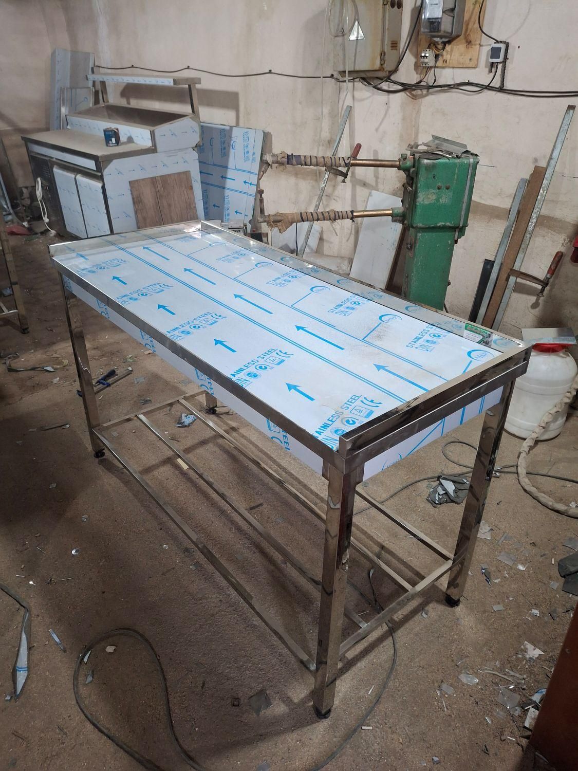 میز کار استیل صنعتی با ابعاد سفارشی|کافی‌شاپ و رستوران|تهران, آذری|دیوار