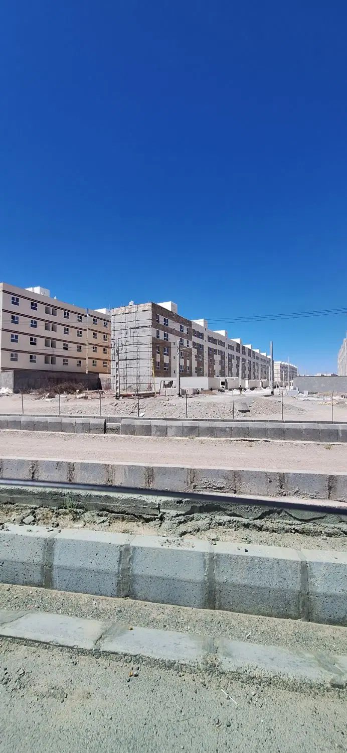 آپارتمان دو نبش زعفرانیه باستیان بنامعاوضه باخودرو|فروش آپارتمان|بیرجند, |دیوار