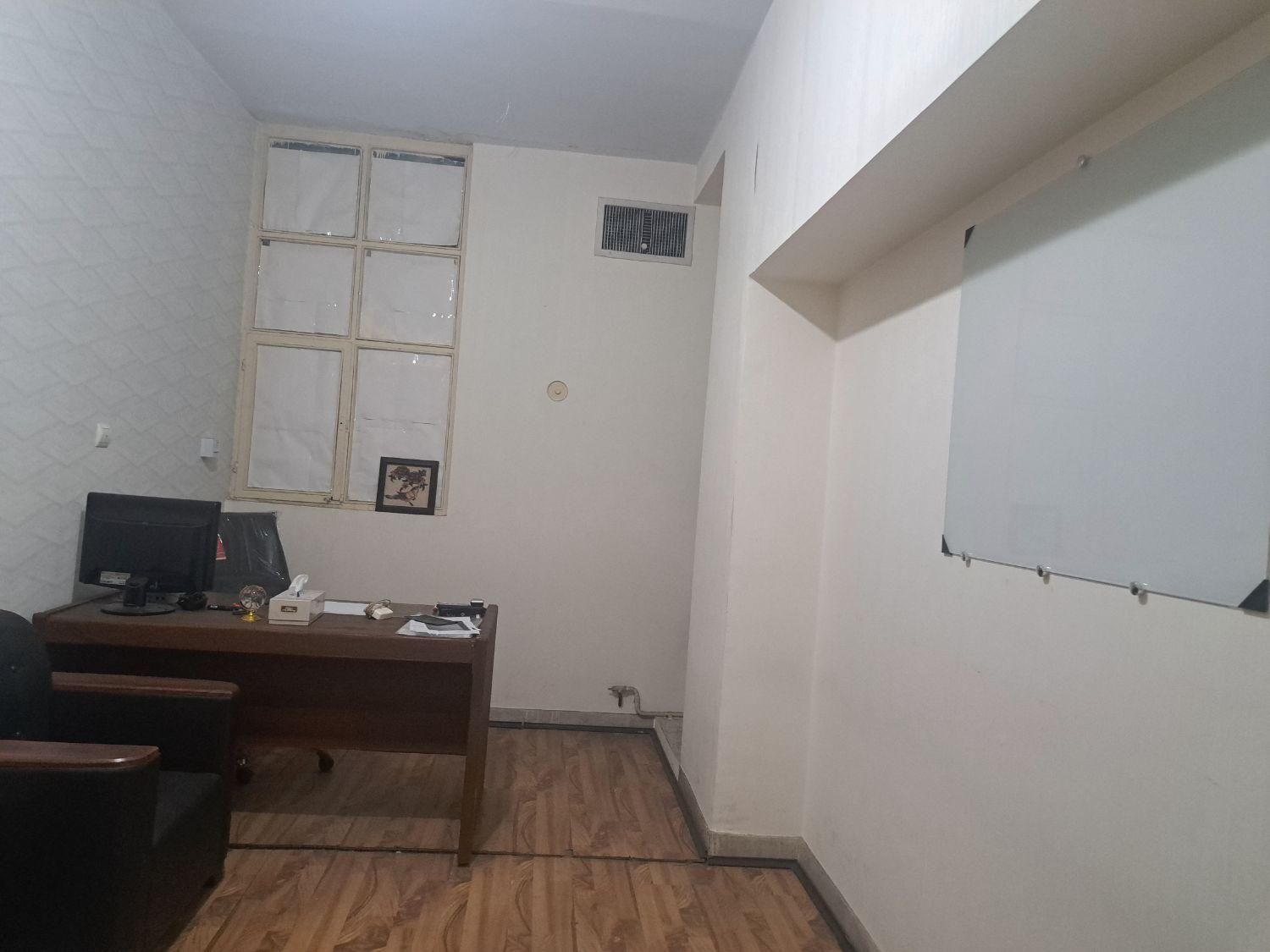 اجاره اتاق از دفتر کار|اجارهٔ کوتاه‌مدت دفتر کار و فضای آموزشی|تهران, نصرت|دیوار