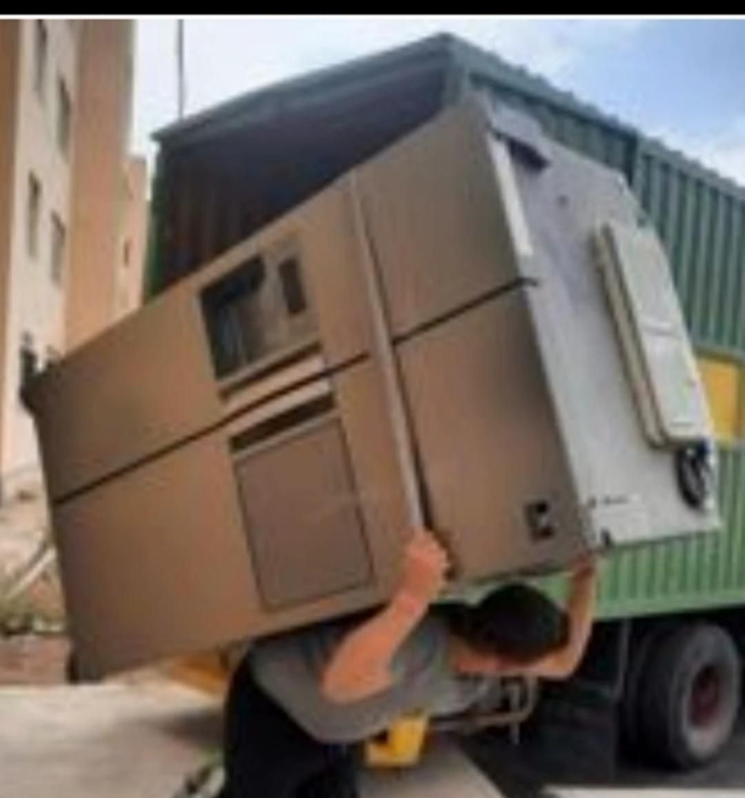 کارگر اثاث کشی باربری جا به جای تخلببه باراساس کشی|خدمات حمل و نقل|کاشان, دانش|دیوار