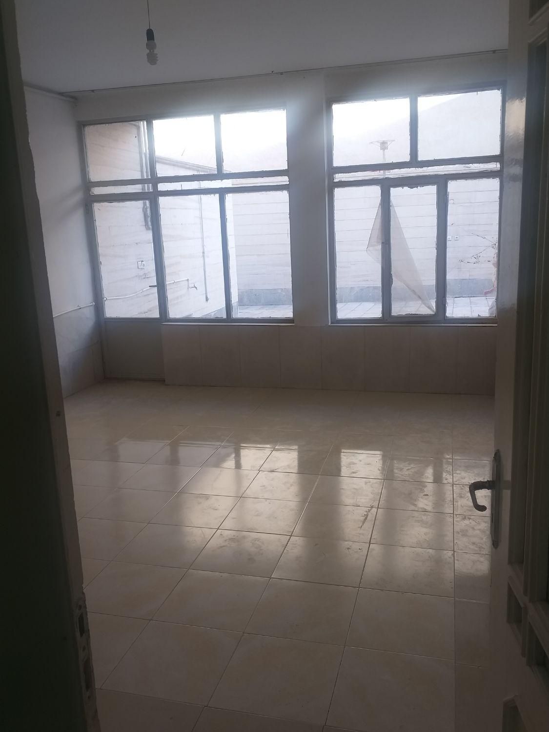 اجاره خانه ویلایی ۱۷۰ متری ۲ خوابه در دانشگاه آزاد|اجارهٔ خانه و ویلا|سبزوار, دانشگاه آزاد|دیوار