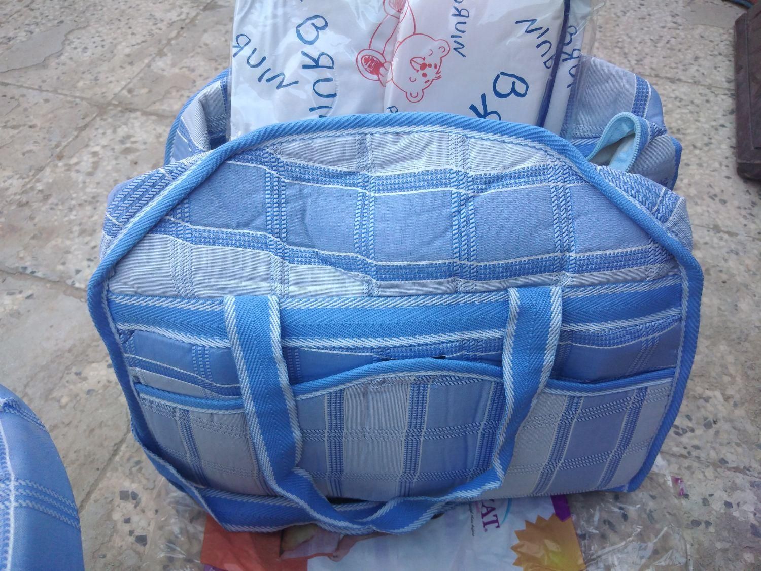 کریر به همراه کیف|اسباب و اثاث بچه|سبزوار, مدرس|دیوار