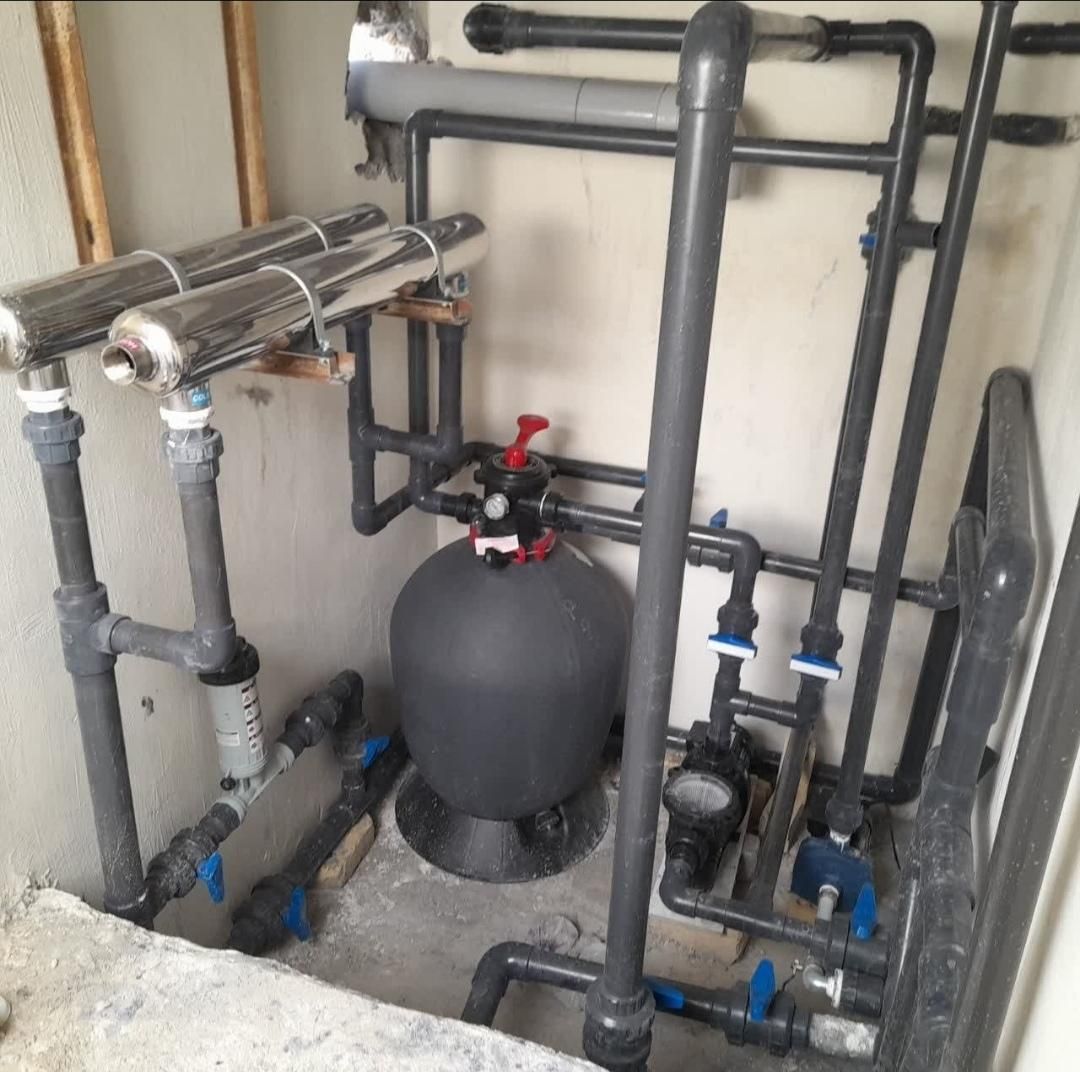 اجرا لوله کشی موتورخانه استخر جکوزی ساختمانی صنعتی|خدمات پیشه و مهارت|اصفهان, باغ دریاچه|دیوار