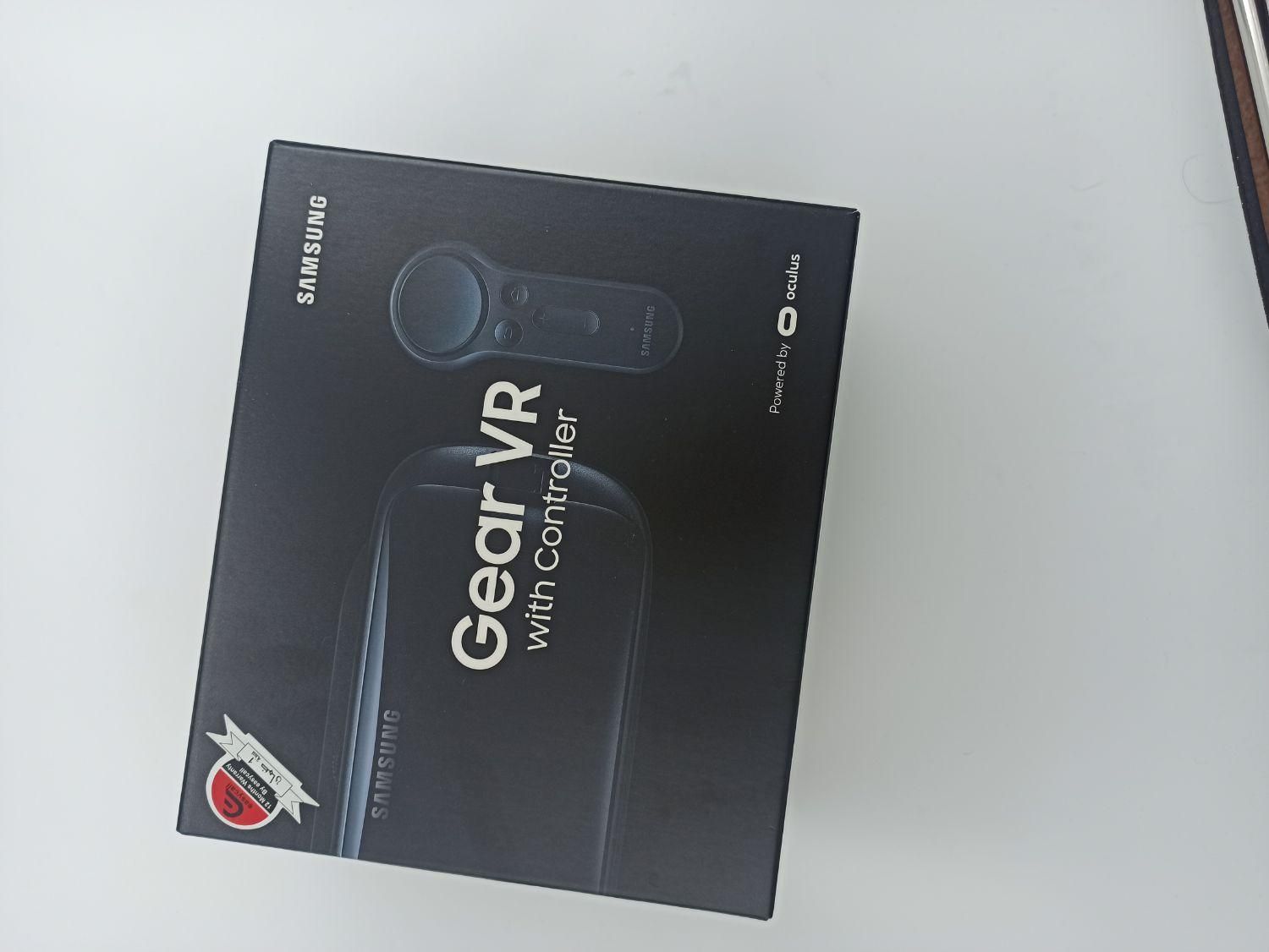 عینک واقعیت مجازی سامسونگ گیر وی آر|کنسول، بازی ویدئویی و آنلاین|همدان, |دیوار