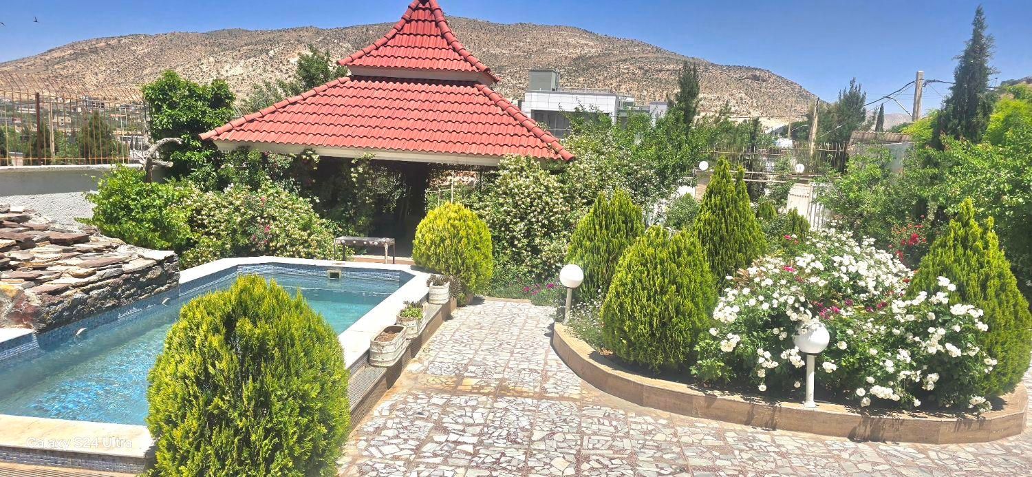 اجاره باغ ویلا/با گاز کشی شهری/صدرا/مالکم|اجارهٔ کوتاهمدت ویلا و باغ|شیراز, شهرک آرین|دیوار