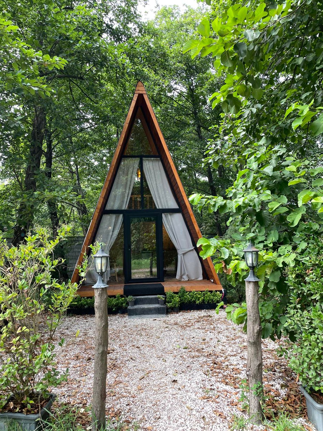 اجاره کلبه چوبی وارش در ساحل زیبای رامسر|اجارهٔ کوتاه‌مدت ویلا و باغ|رامسر, |دیوار