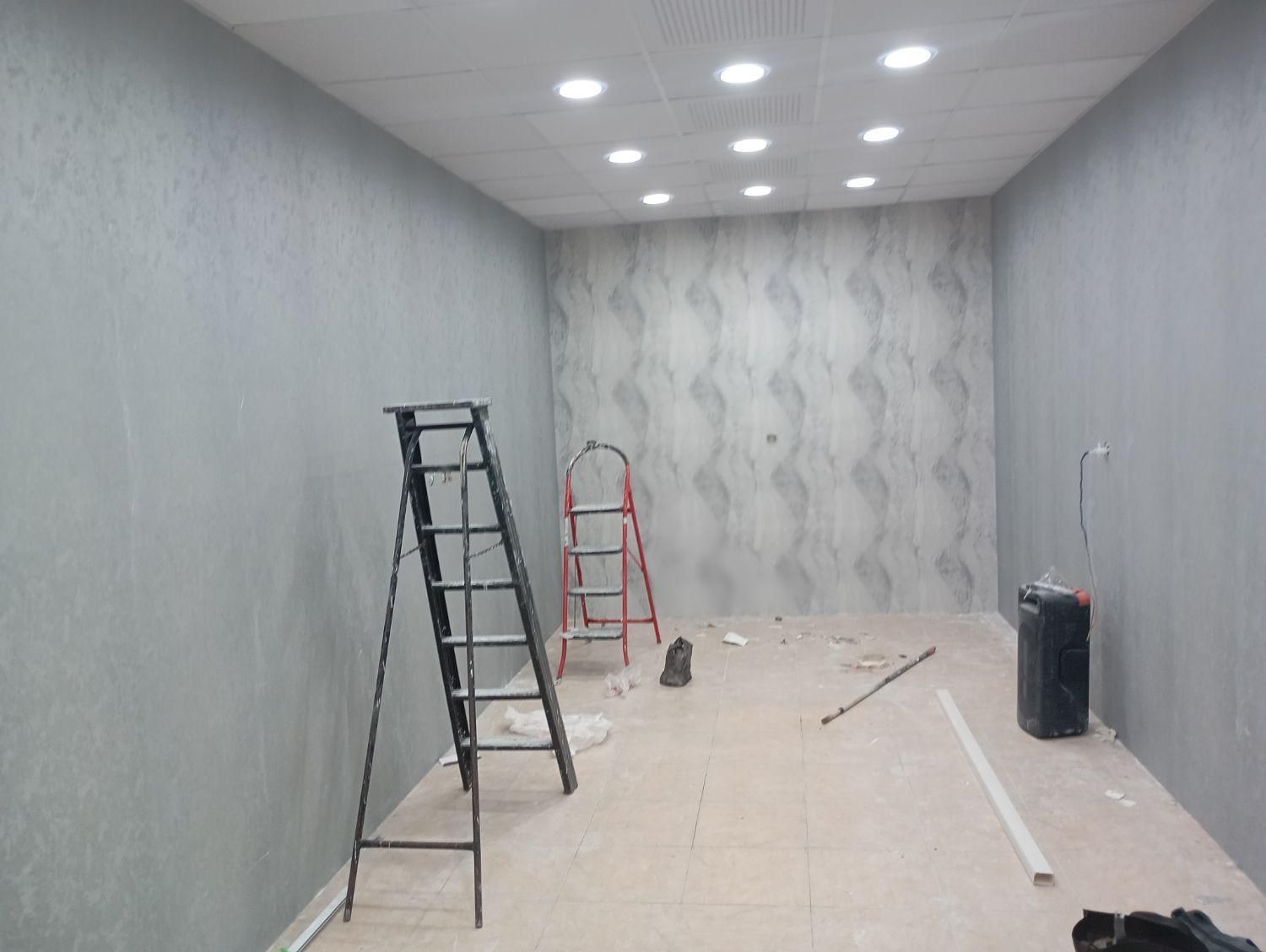 اجرا و نصب کاغذ دیواری کفپوش و ...|خدمات پیشه و مهارت|قوچان, |دیوار