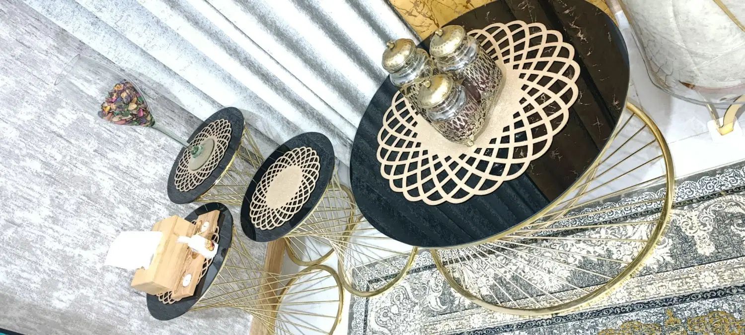 میزعسلی زنبوری سالم نو بدون هیچگونه زدگی نو نو|مبلمان خانگی و میز عسلی|بندر امام خمینی, |دیوار