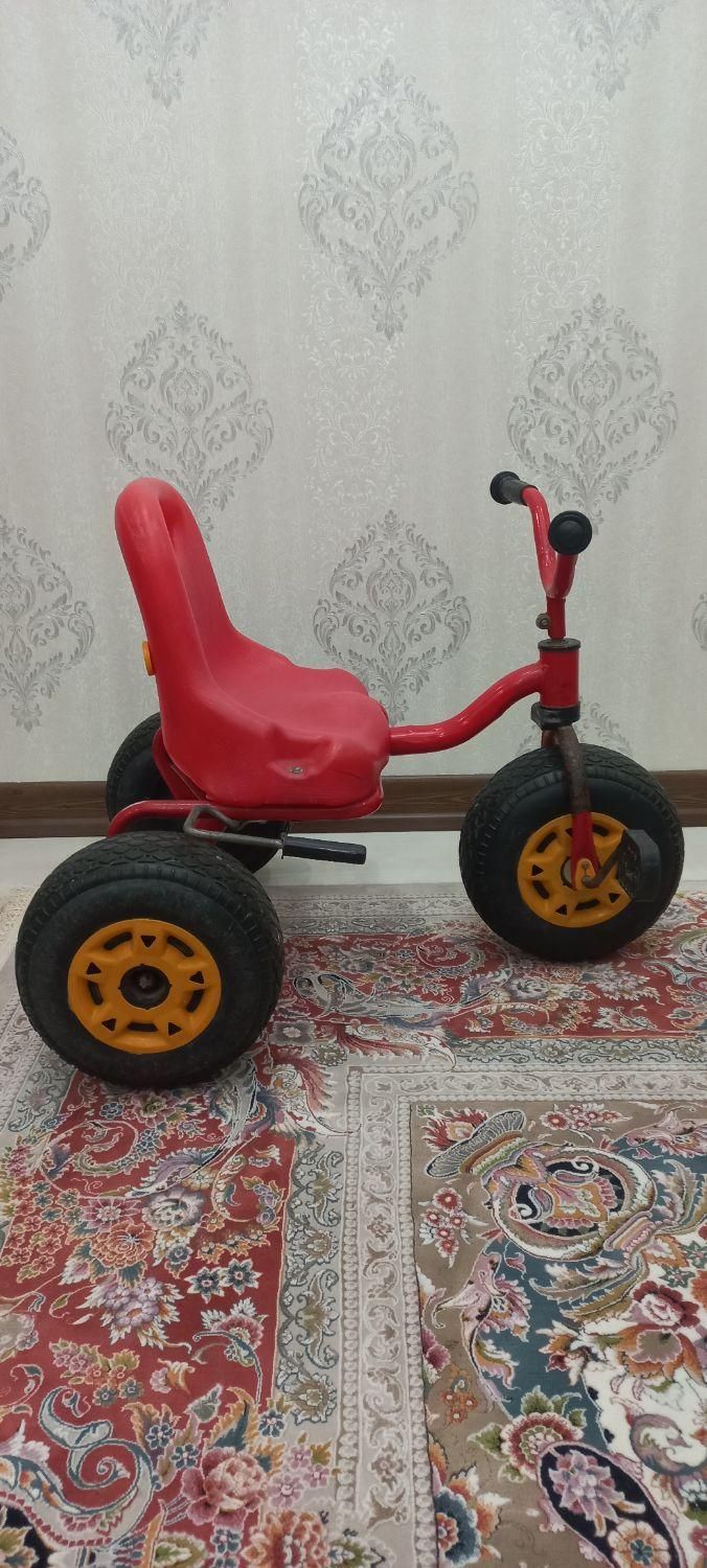 سه چرخه و اسب|اسباب‌بازی بچه|تهران, شهرک شریعتی|دیوار