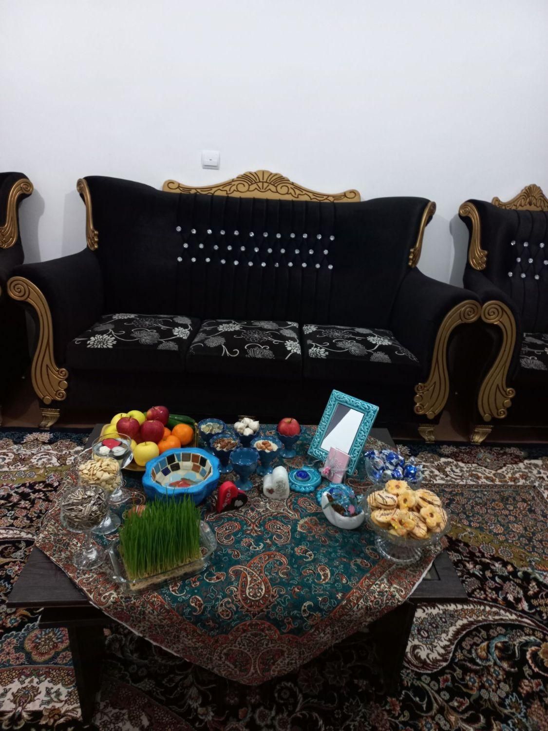 مبل هفت نفره|مبلمان خانگی و میز عسلی|اصفهان, پزوه|دیوار