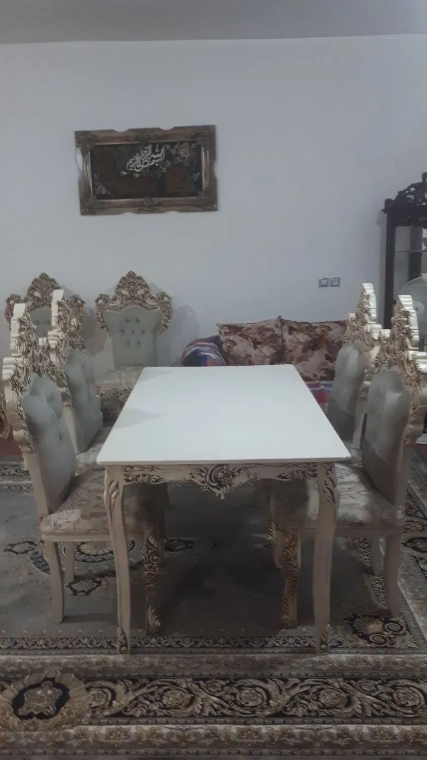 میز نهارخوری ۴ نفره کاملا نو و استفاده نشده تمیز|میز و صندلی غذاخوری|زابل, |دیوار