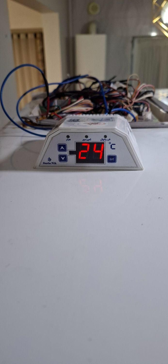 تعمیر یخچال و فریزر استاد ماهر باضمانت|خدمات پیشه و مهارت|پرند, |دیوار