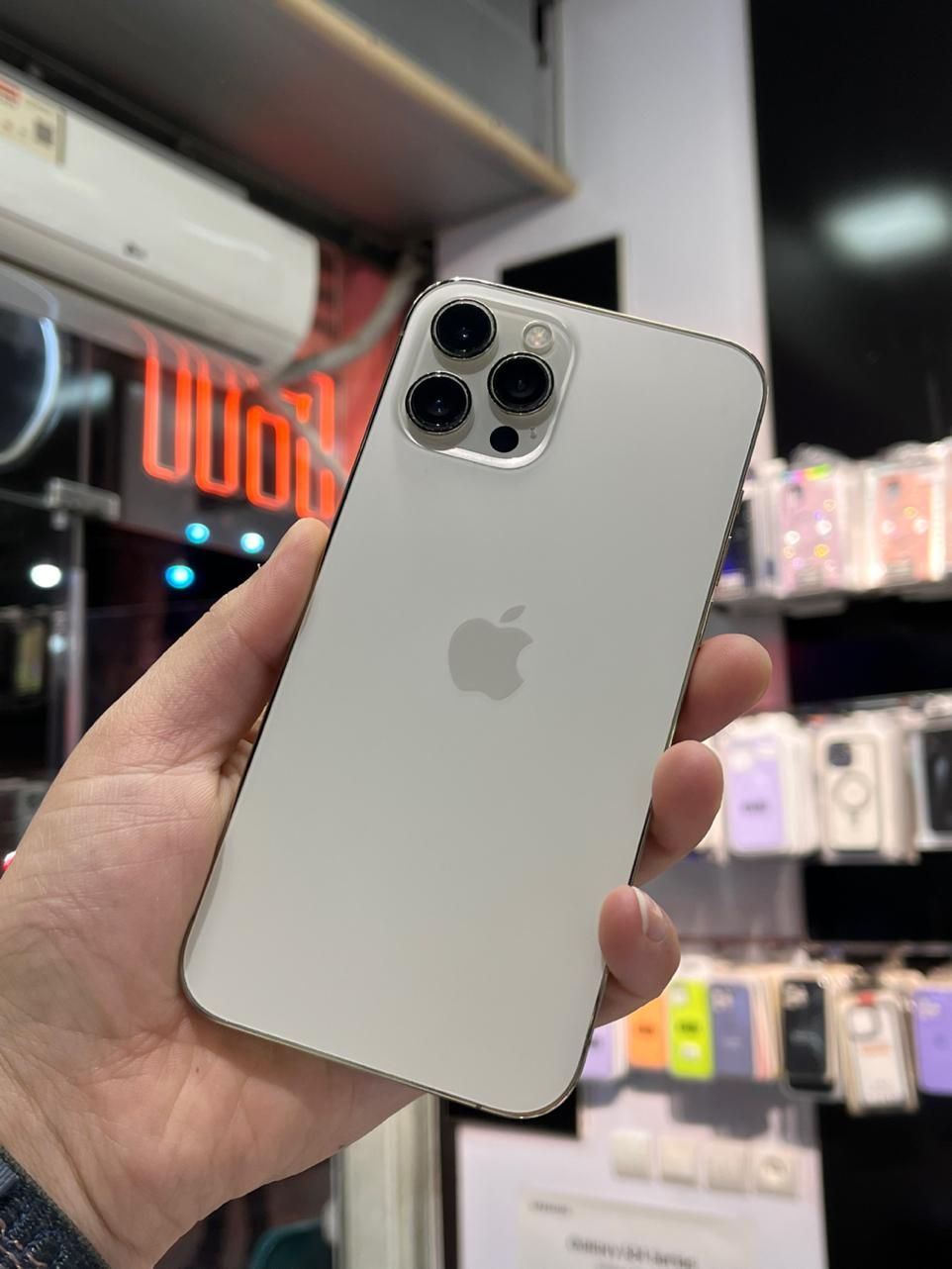 اپل iPhone 12 Pro Max با حافظهٔ ۲۵۶ گیگابایت|موبایل|اصفهان, شیخ یوسف|دیوار