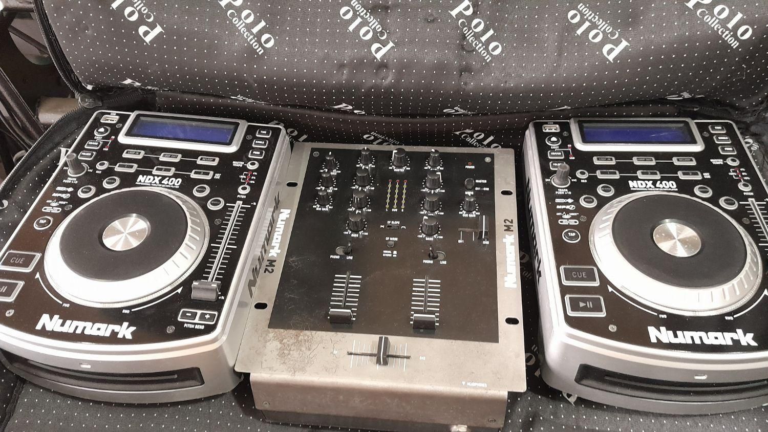 دستگاه dj|آلات موسیقی|فومن, |دیوار