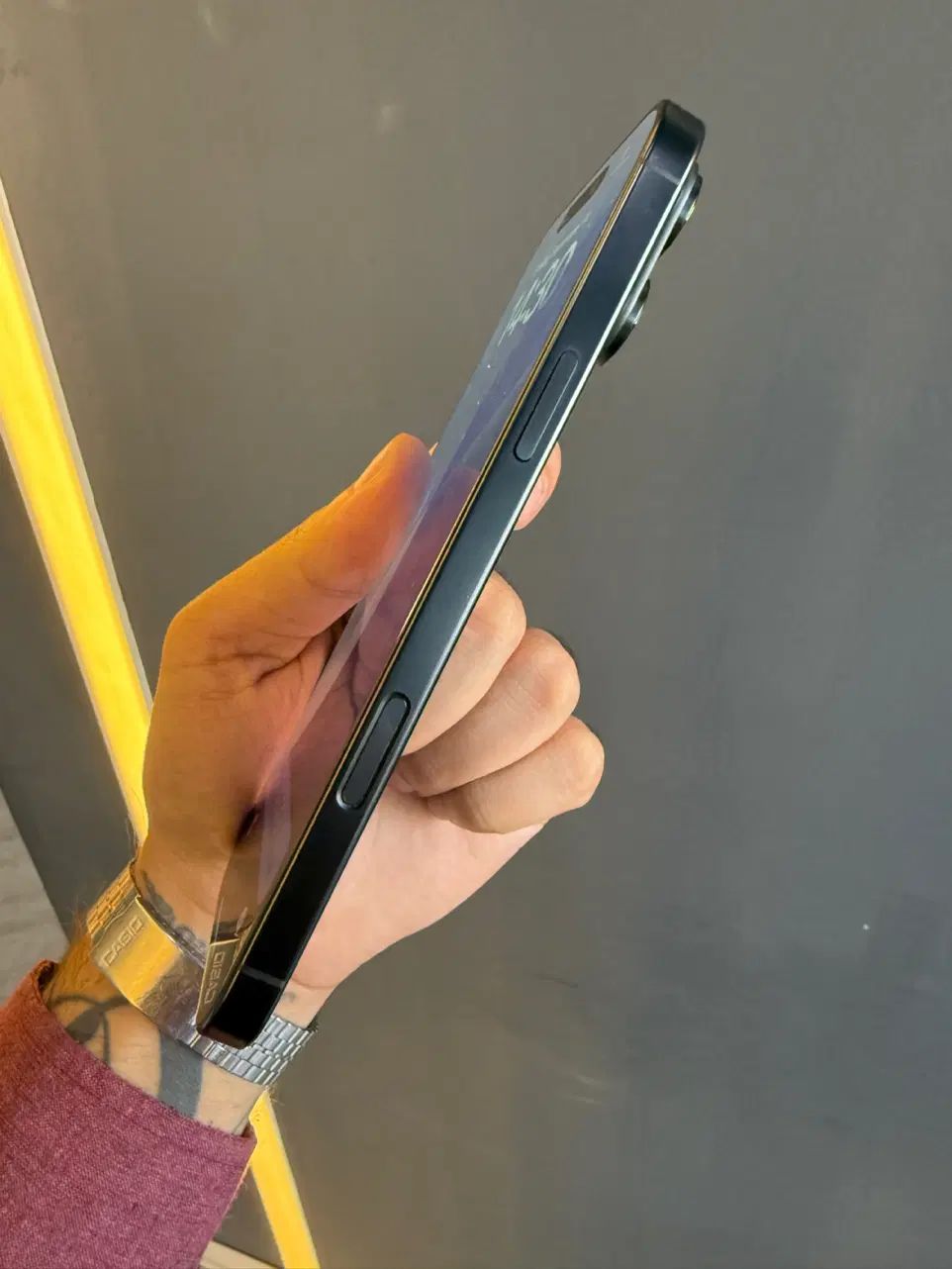 اپل iPhone 16 Pro Max با حافظهٔ ۲۵۶ گیگابایت|موبایل|تهران, عباس‌آباد|دیوار