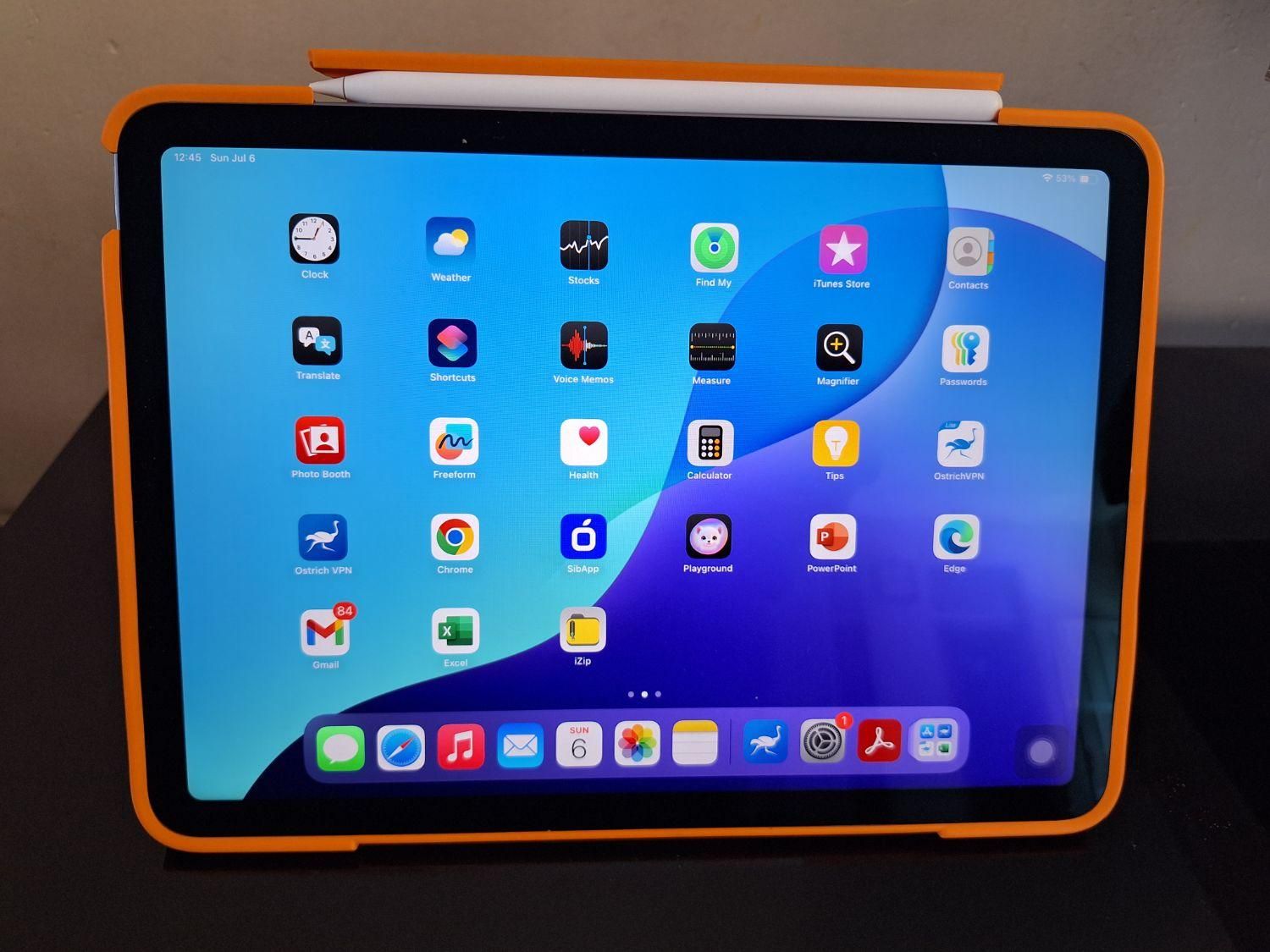iPad Air 5th سیم‌ کارت خور و وایفای 2022|تبلت|شیراز, سینما سعدی|دیوار