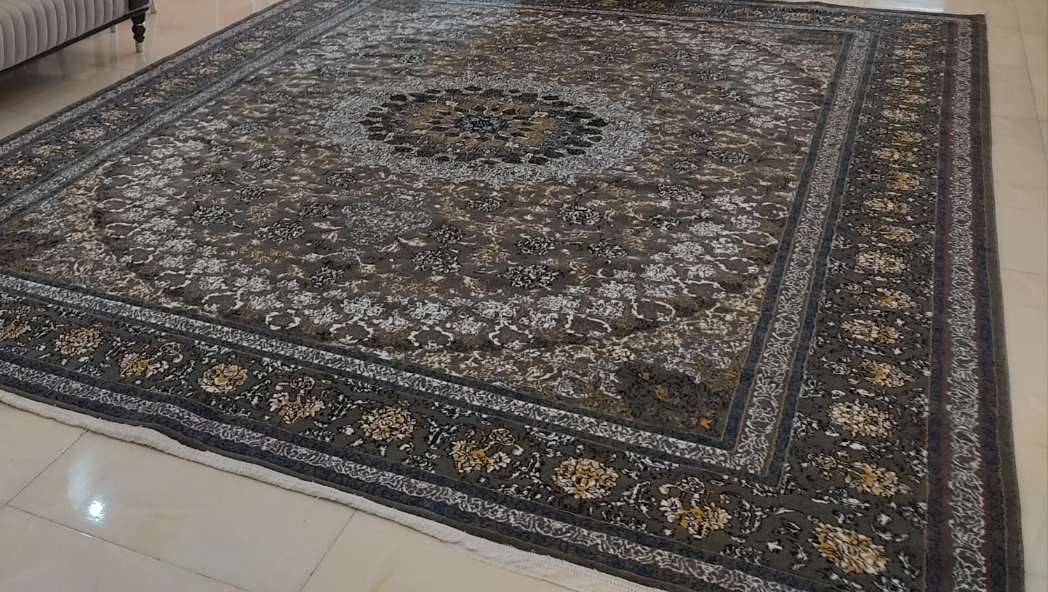 زیبا و خوش نقشه|فرش|گرگان, |دیوار