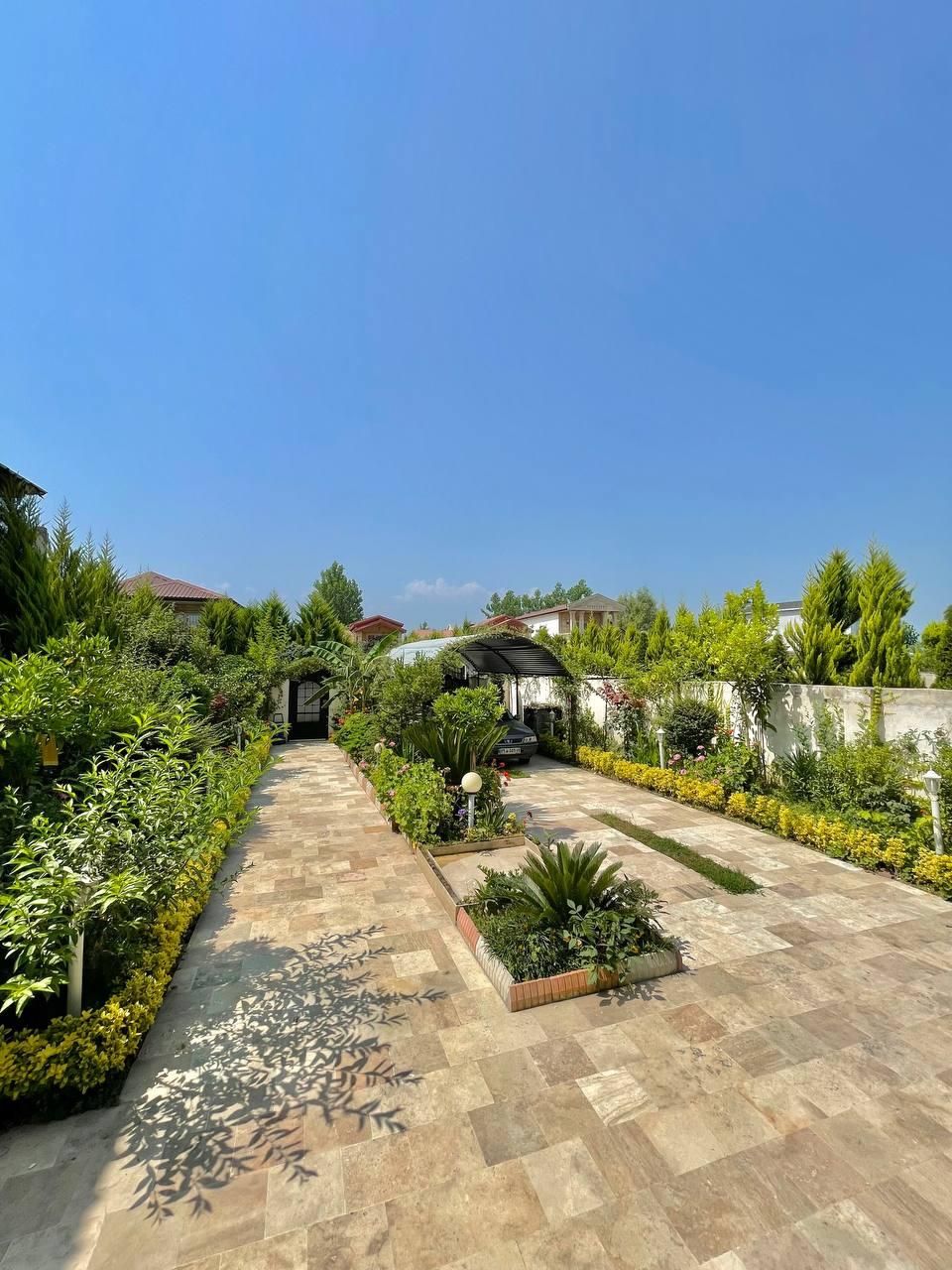 ویلا باغ سند تک برگ مناسب خانواده شهرک با نگهبانی|فروش خانه و ویلا|ساری, |دیوار