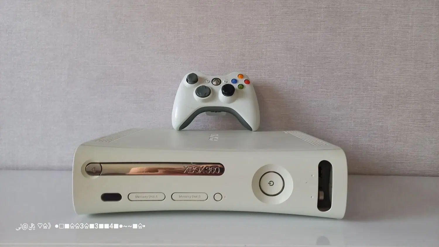 Xbox 360 یک دسته|کنسول، بازی ویدئویی و آنلاین|مشهد, حسابی جنوبی (شهرک غرب)|دیوار