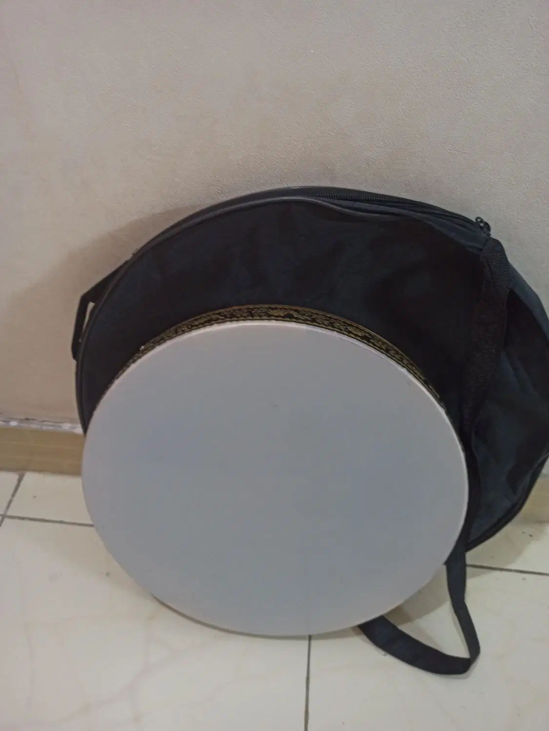 دف بچگانه رمو|سازهای سنتی|رشت, جانبازان|دیوار