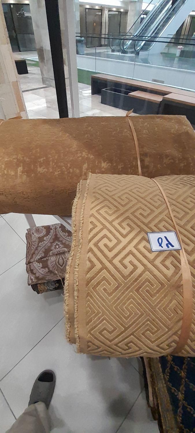 پارچه روباش پشتی شاه نشین مخمل|رختخواب، بالش، پتو|بروجرد, |دیوار