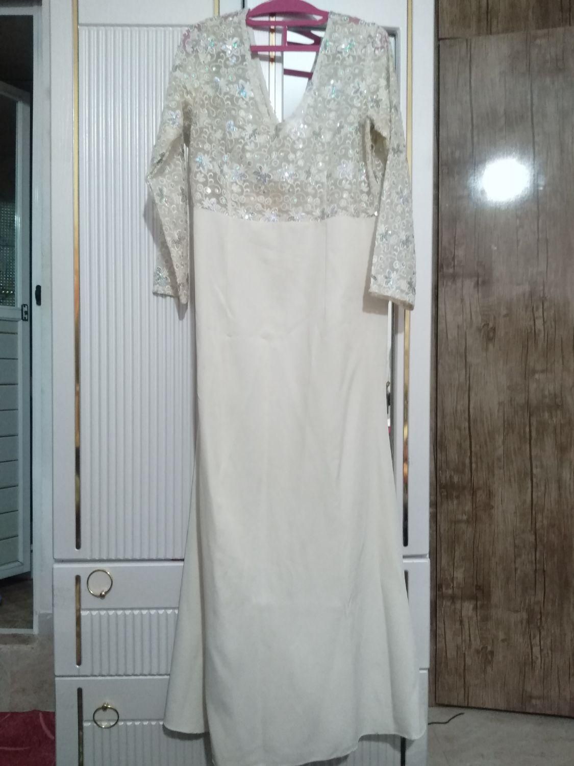 لباس مجلسی|لباس|چناران, |دیوار