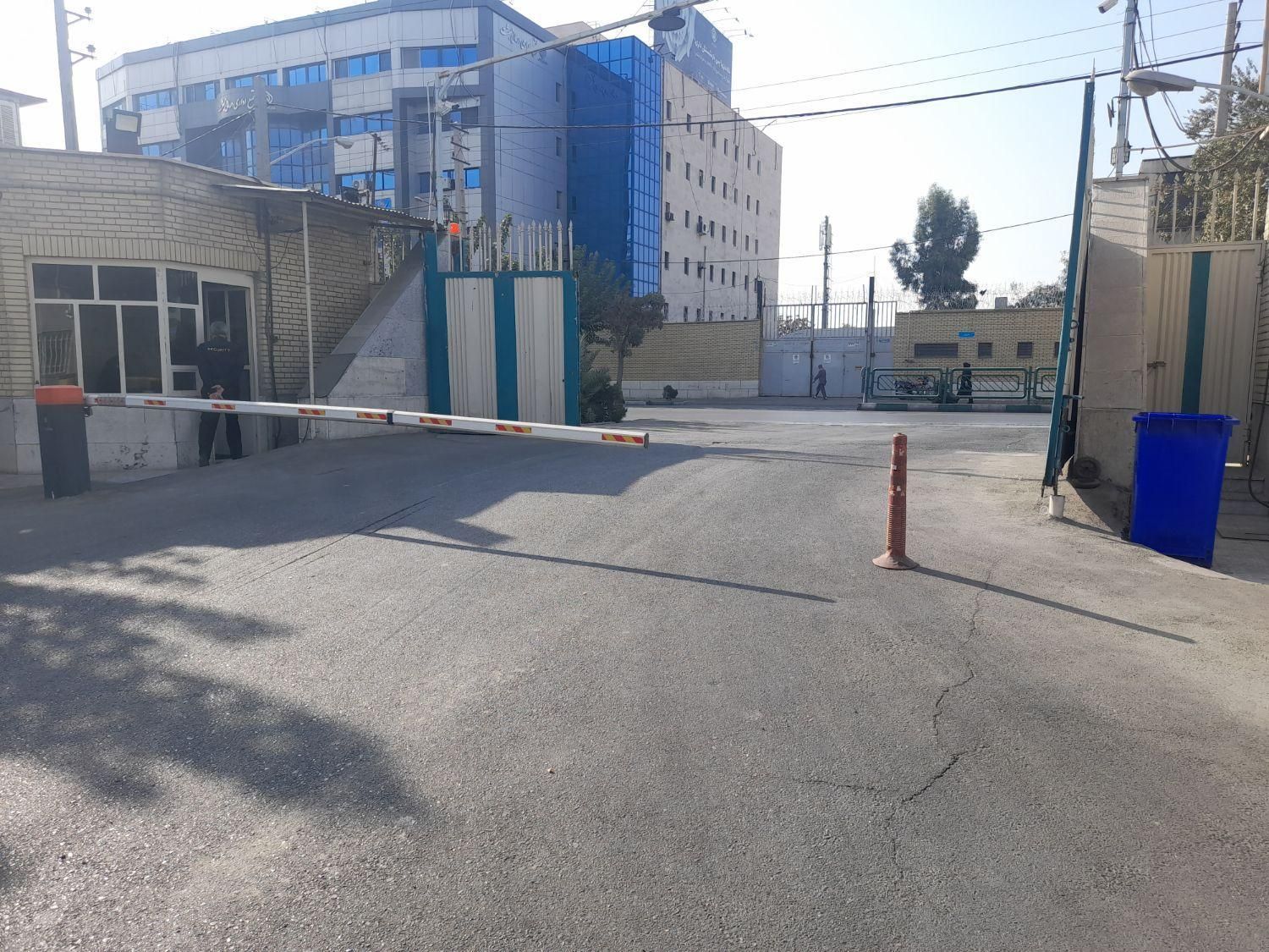 راهبند . road blocker . پارک نگهدار|فروشگاه و مغازه|ری, بازار آهن|دیوار