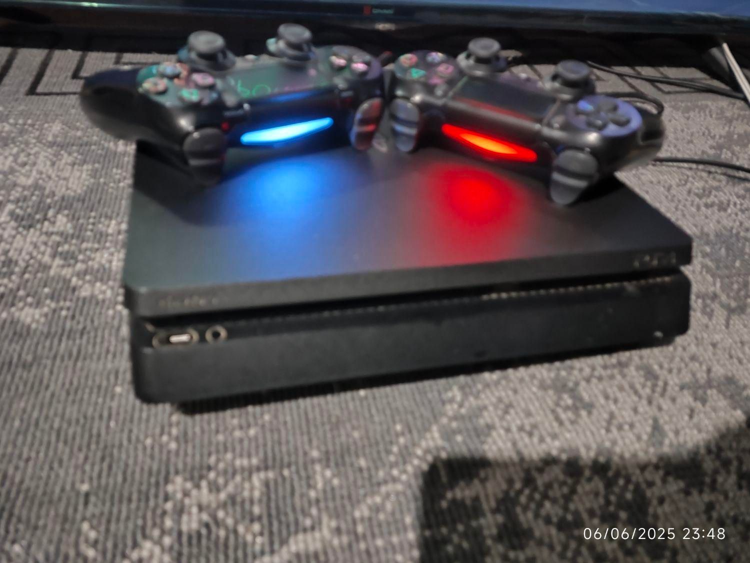 ps4در حد نو|کنسول، بازی ویدئویی و آنلاین|میناب, |دیوار