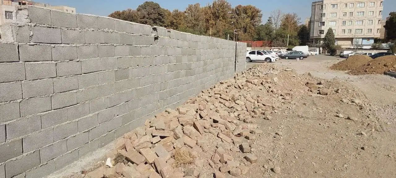 زمین با کاربری مسکونی و تجاری به صورت دو بر|فروش زمین و ملک کلنگی|کرج, کوی گلها|دیوار