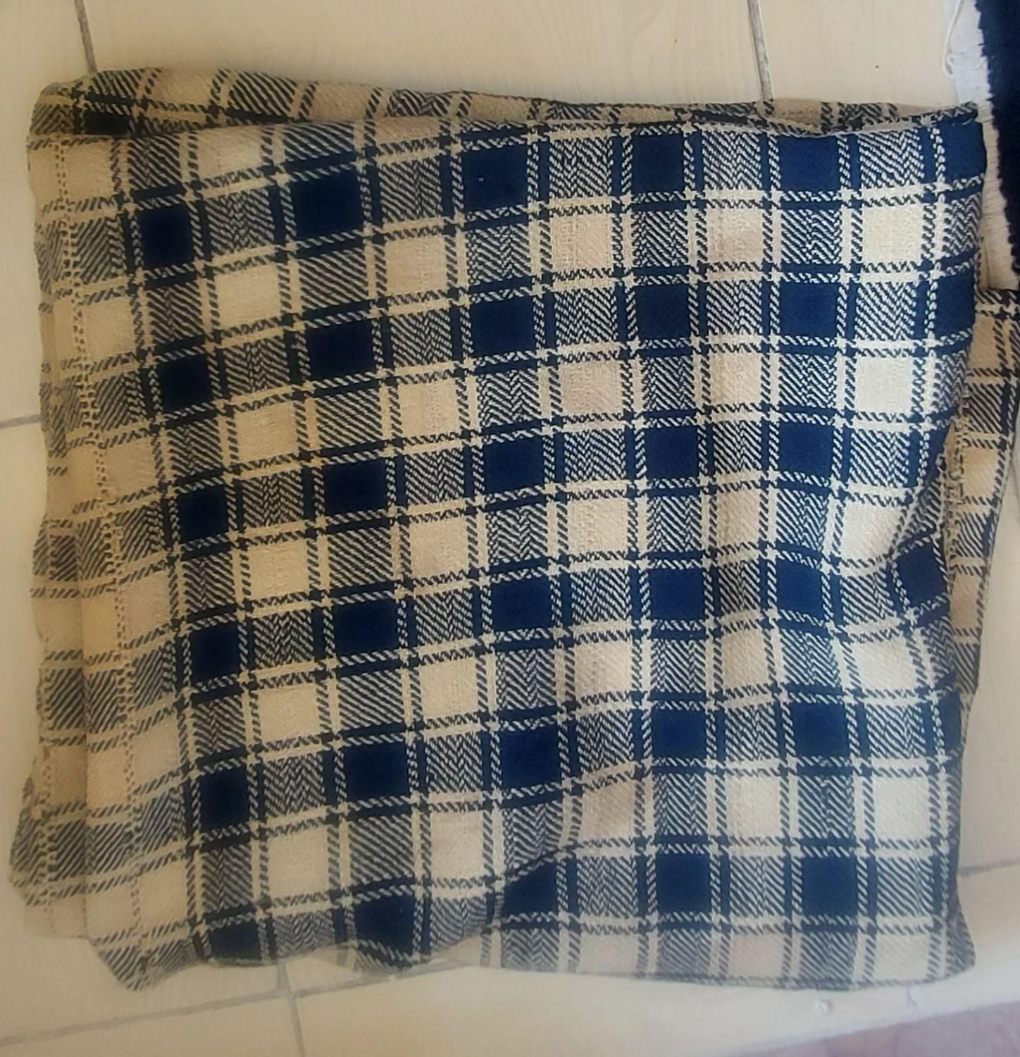 موج و رختخواب پیچ قدیمی|گلیم، جاجیم، گبه|سنندج, |دیوار